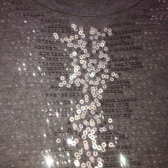 Sparkle Tshirt.  Everyone deserves to sparkle! SZ- xL  Grey top. New. Never worn - Picture 6 of 12